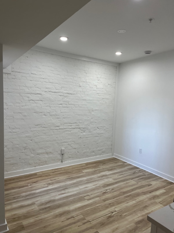 Photo - 2053 W Oxford St Unit 2