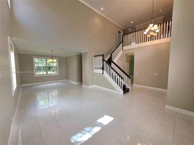 Building Photo - 584 Cambridge Dr Rental