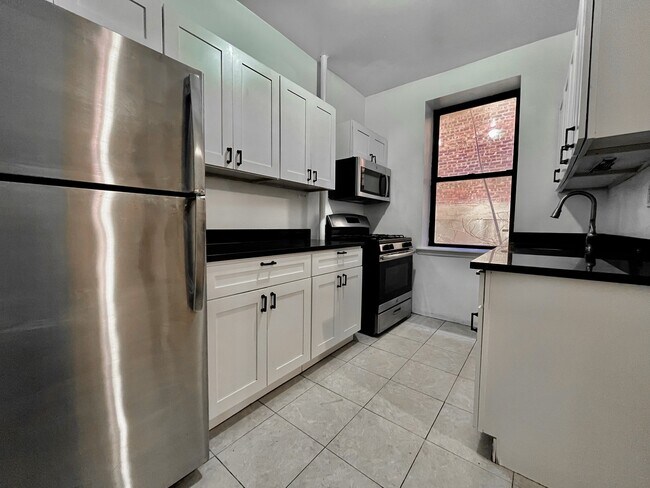 Photo - 536 Fort Washington Ave Unit A