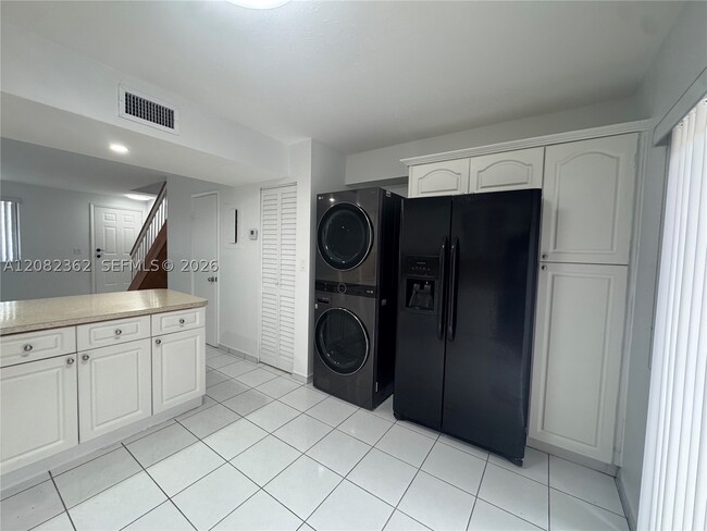1907 SW 107th Ave