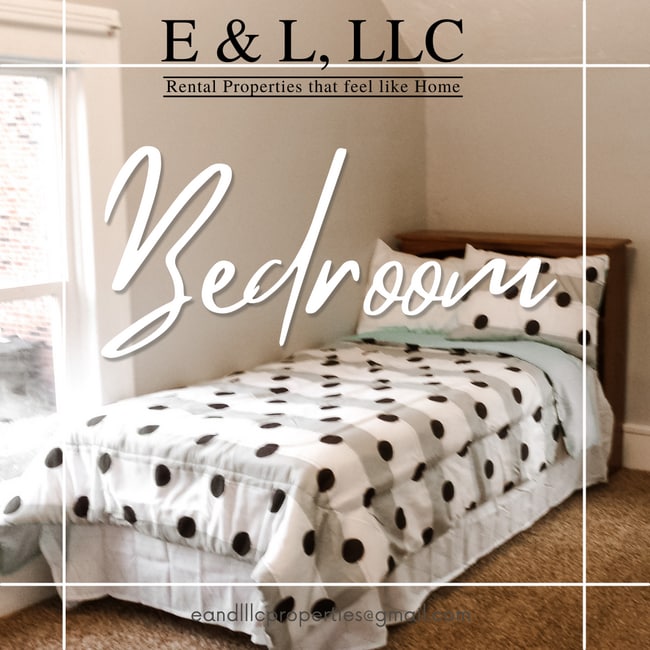 Photo - 212 E 1st St Unit #1