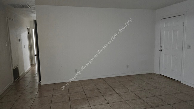 Photo - *** Please call us @ 661-266-1400 for information on availability, showings and applications proc...