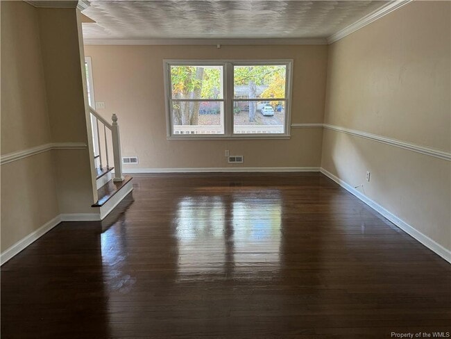 Photo - 219 Oxford Rd