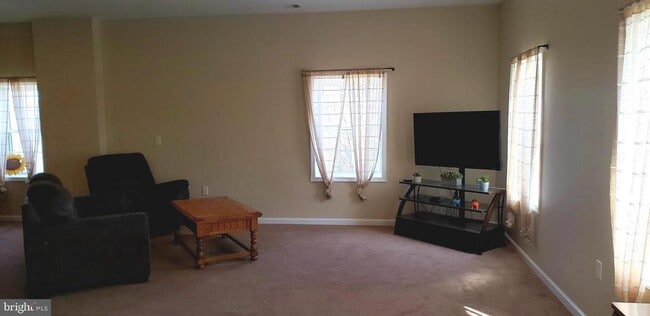 Photo - 2 S 3rd St Unit 1