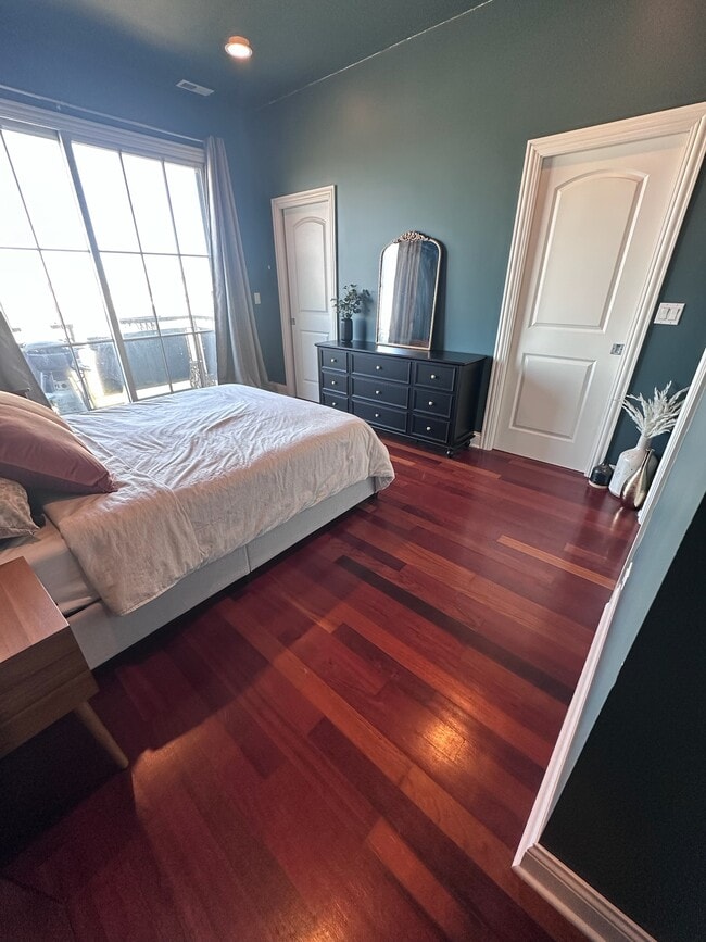 Photo - 2243 N Lister Ave Unit 2243 N Lister Ave 401