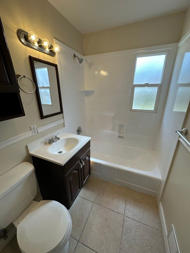 Photo - 4650 S Apartamento Unidad 321 W 4650 S  A