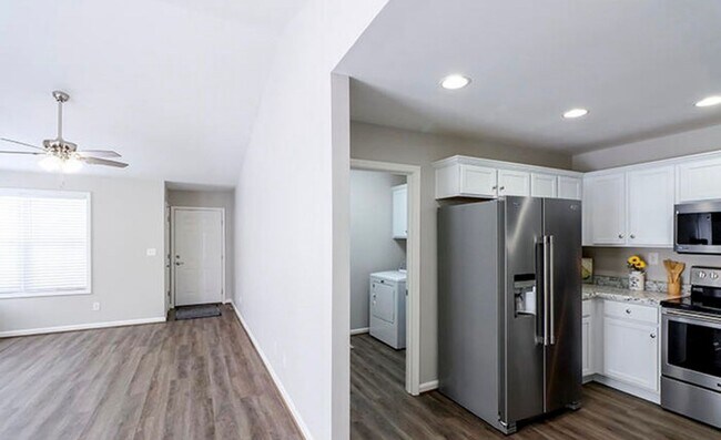 Photo - 2BR/2BA Patio Home for Rent w/Garage in Okolona!