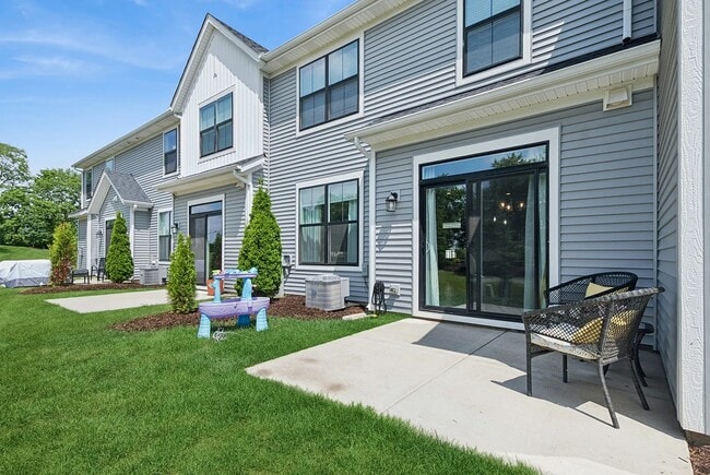 Photo - 12662 S Talbot Cir
