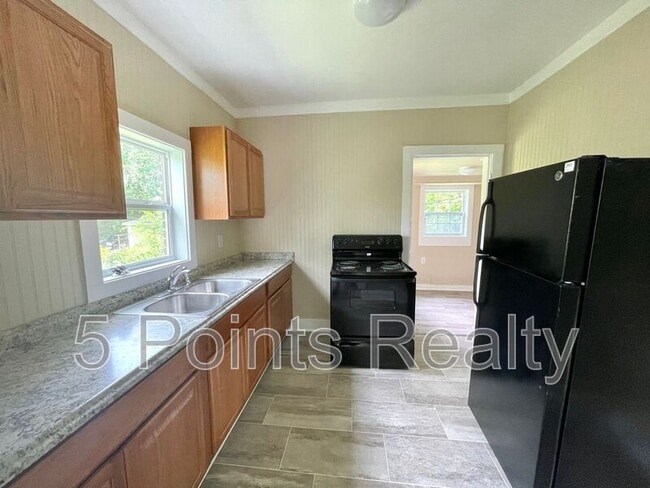 Photo - 203 Morrison St Unit 203B Morrison St.