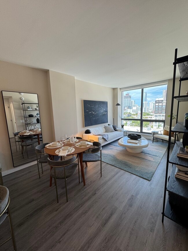 Photo - 120 NW 31st St Unit A2