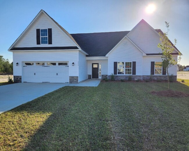 Building Photo - 592 Appalachian Trl S