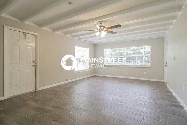 Photo - 3 Bedroom Pet-Friendly Home in Lake Worth, FL with Main Street Renewal