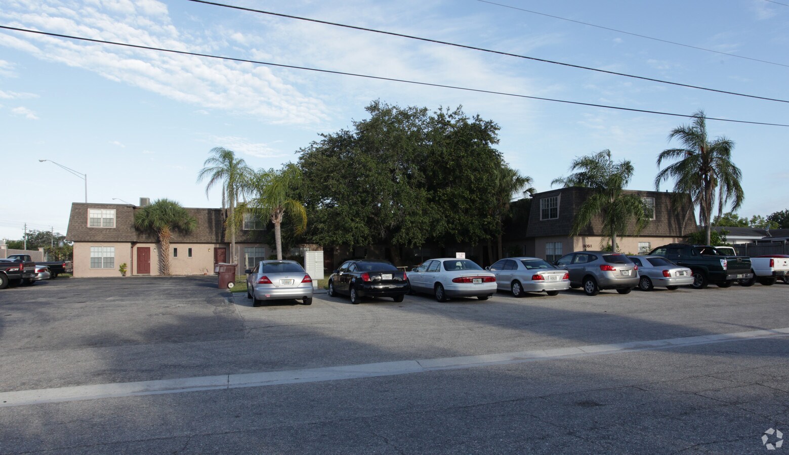 Nutmeg Garden Apartments - Nutmeg Garden Apartments