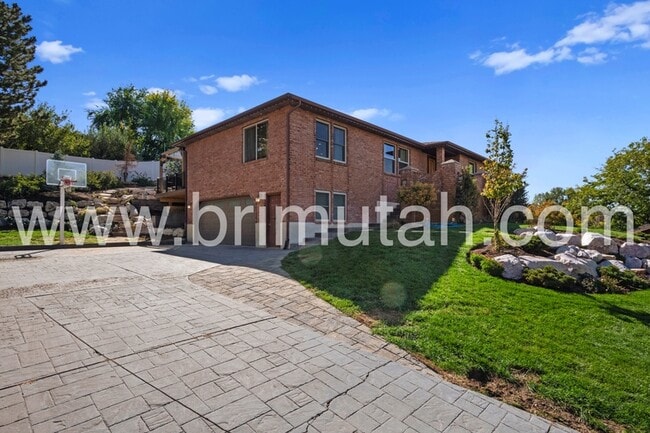 Photo - 772 E 2075 S