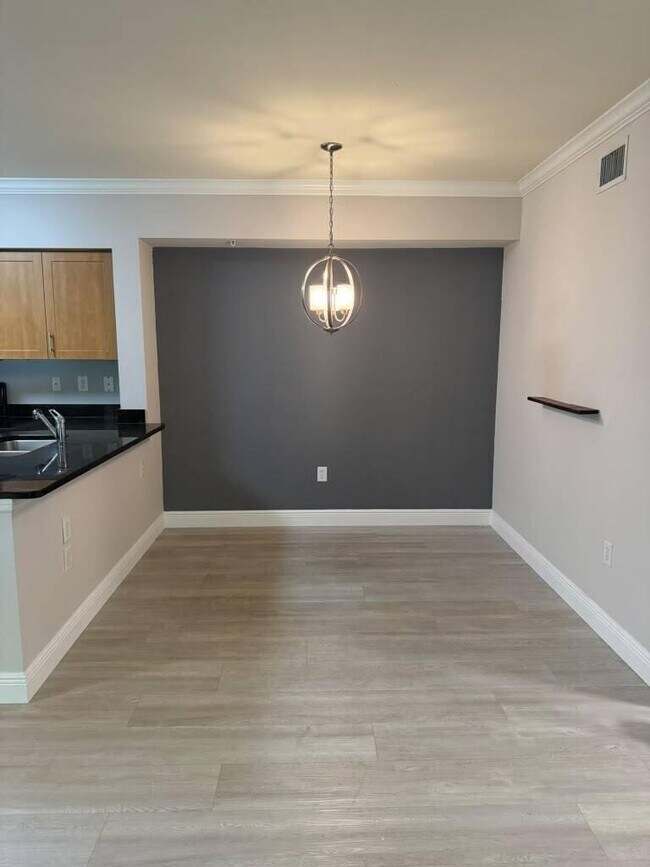 Photo - 6386 Emerald Dunes Dr Unit 308