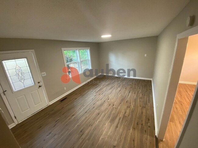 Photo - Nicely updated 3 bed 1.5 bath home in Hixson