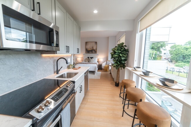 Photo - The Riverdale Tower