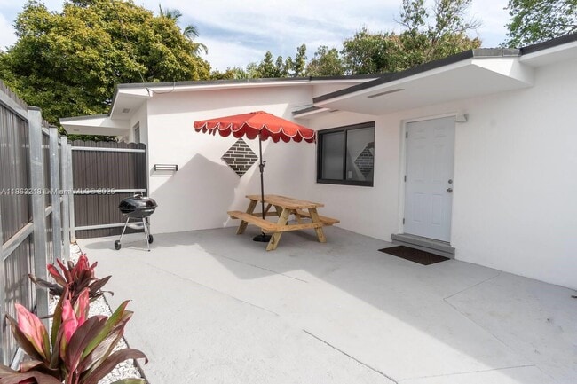 Photo - 7815 NW 5th Ct Apartamento Unidad 1