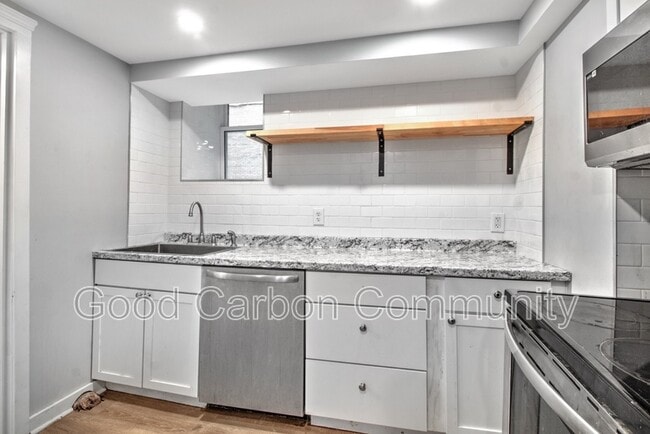 Photo - 2809 Main St Unit 7