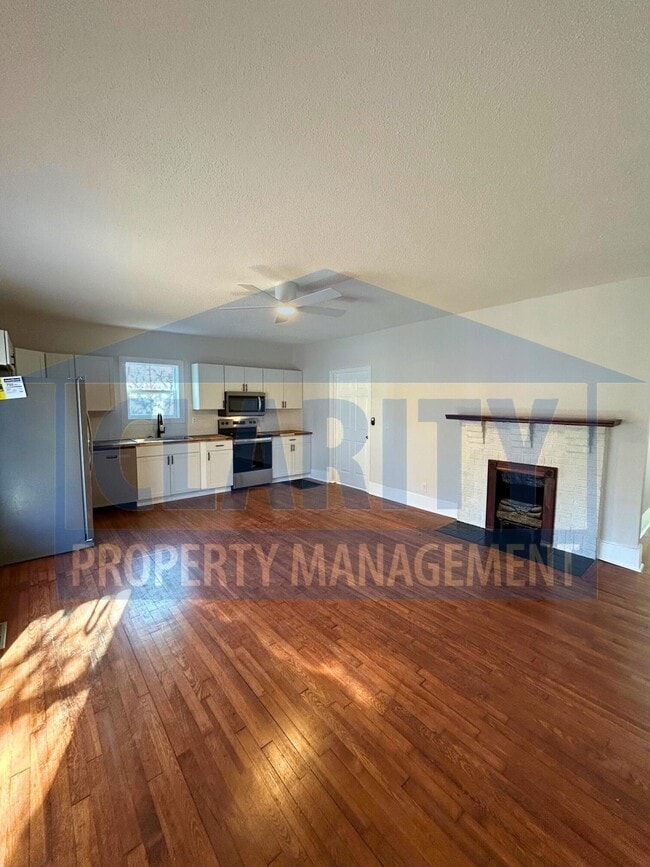 Photo - 1417 Tunnel Blvd