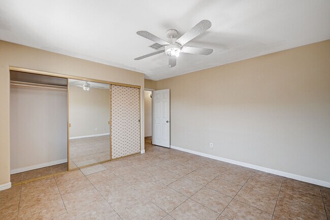 Photo - 2345 Stockton Ave