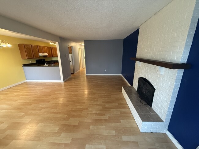 Photo - 520 Rosehill St