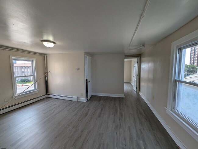 Photo - 203 N South Carolina Ave Unit 3