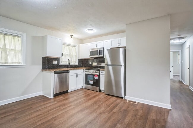 Photo - 628 Mclamb Dr