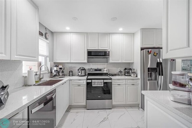 Photo - 6650 Royal Palm Blvd Condo