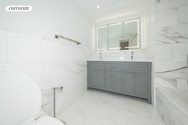 Photo - 721-725 5th Ave Rental