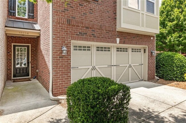 Photo - 13294 Kemper Rd