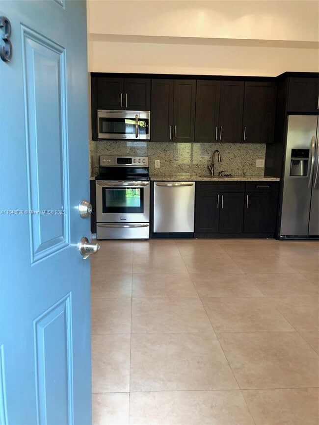 Building Photo - 2268 SW 8th St Unit 1 Rental