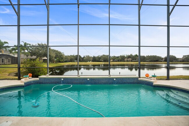 Photo - 9727 Mountain Lake Dr