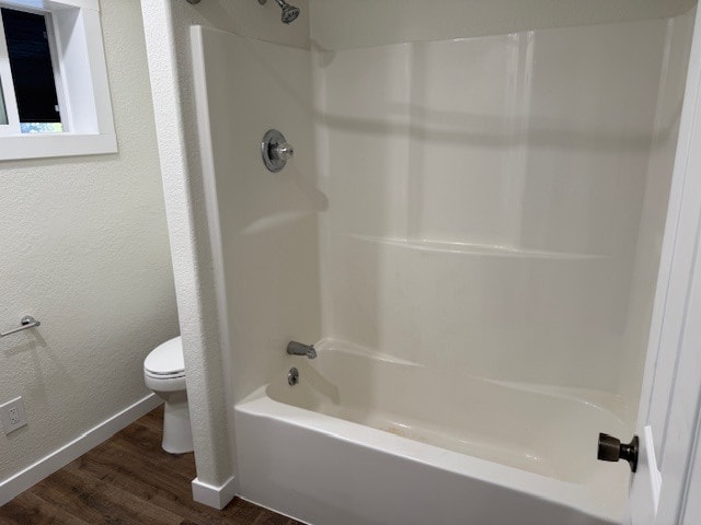 Bathroom - 1901 La Brant Rd