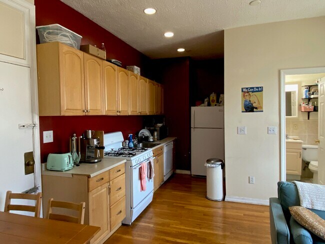 447 Park Dr Unit 1