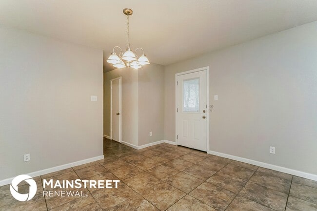 Photo - 8427 Miners Point