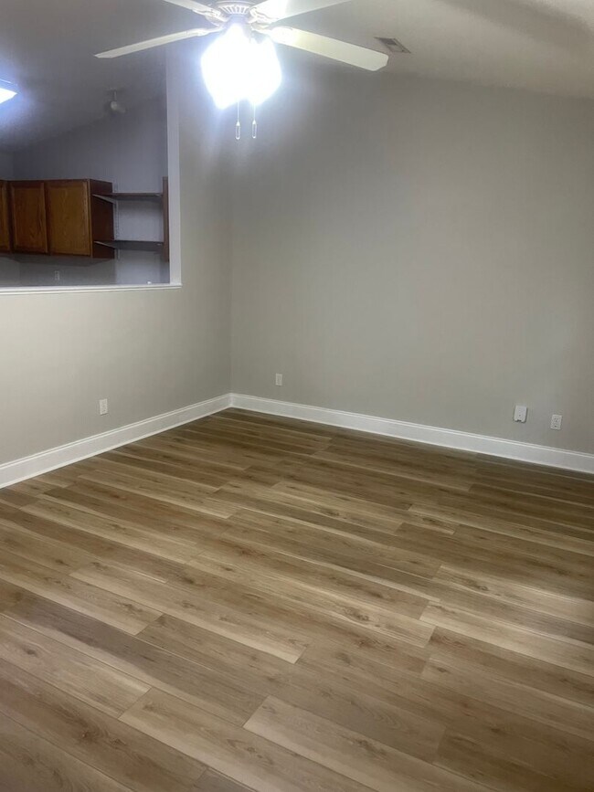 Photo - 4910 Kitty Hawk Way
