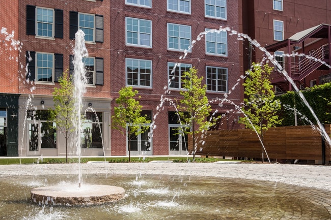 Photo - Iron Works Sono