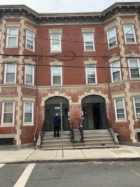 Photo - 136 Congress Ave Unit 3