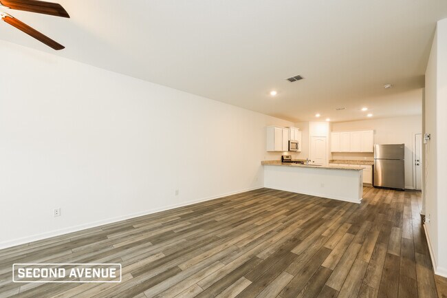 Photo - 10907 Juliette Pass