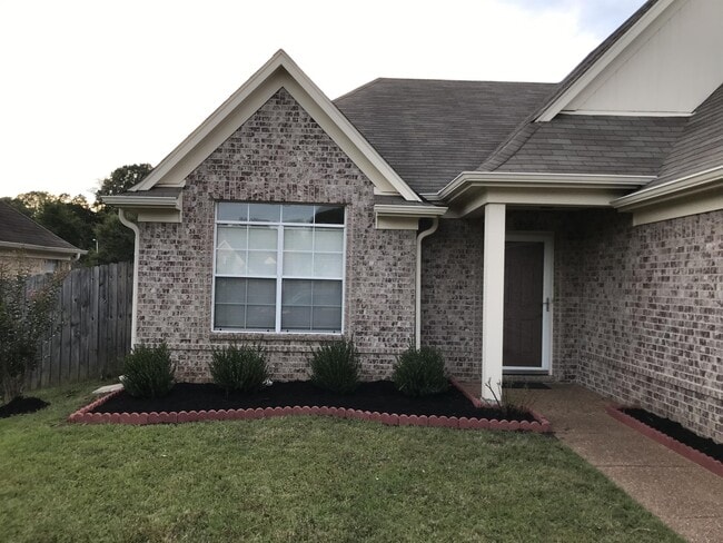 Photo - 1117 E Cortona Cir