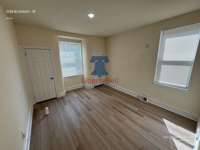 Building Photo - 1238 W Lehigh Ave Unit 3F