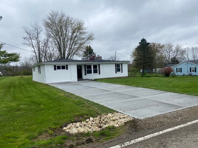 Photo - 1125 Morgan Ross Rd