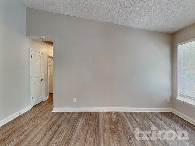 Photo - 2668 Captains Watch Rd NE