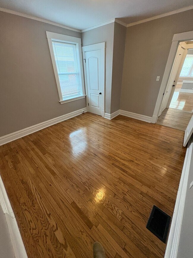 Photo - Christy 1 Unit 2nd Fl