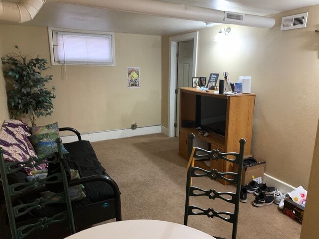 Photo - 1841 6th Ave Unit B