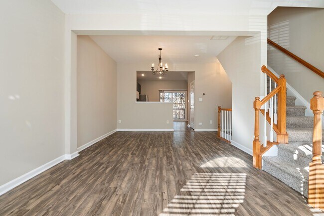 Photo - Delta Ridge Darling!  Available Now!  3BR Plus Den!