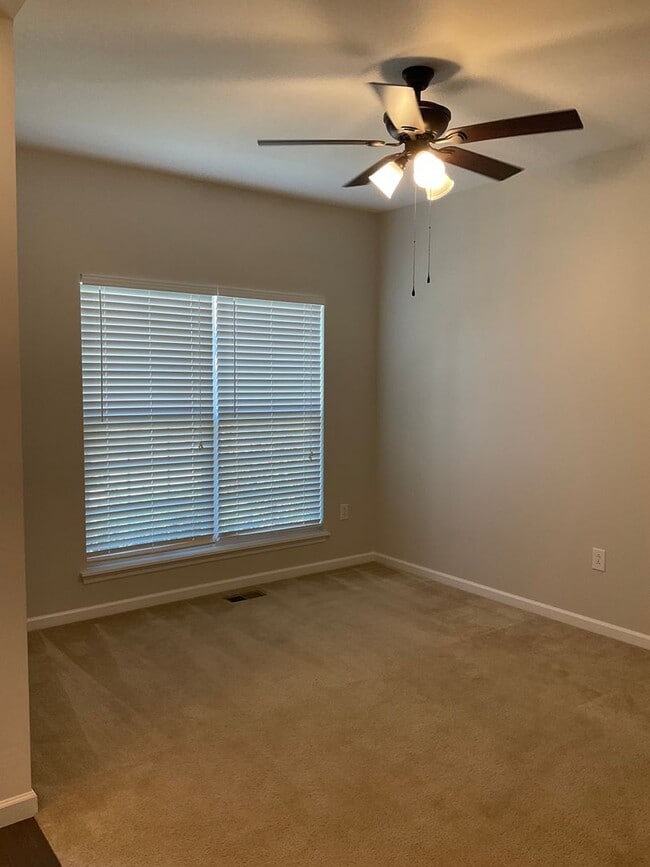 Photo - 104 Forest Oaks Dr