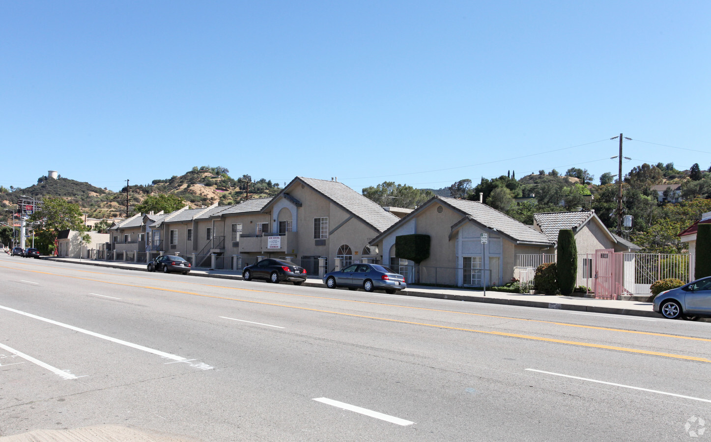 7320 Foothill Blvd - 7320 Foothill Blvd Apartments