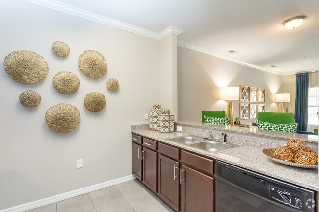 2BR, 2BA - 1,096SF - Kitchen - Village at Town Center